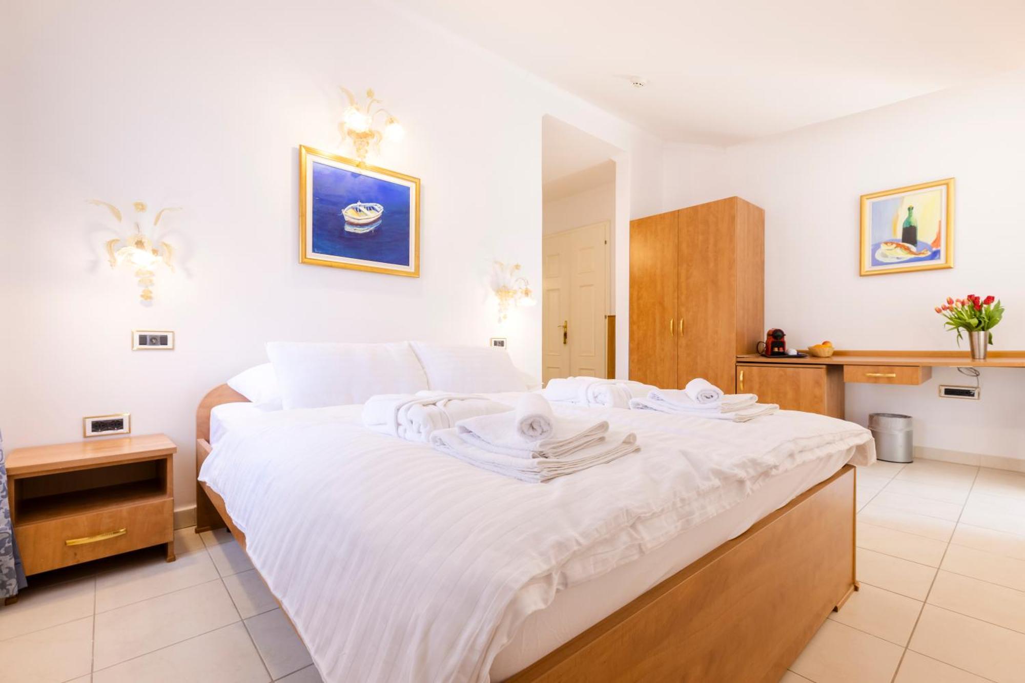 Villa Cassia Mali Lošinj Eksteriør billede