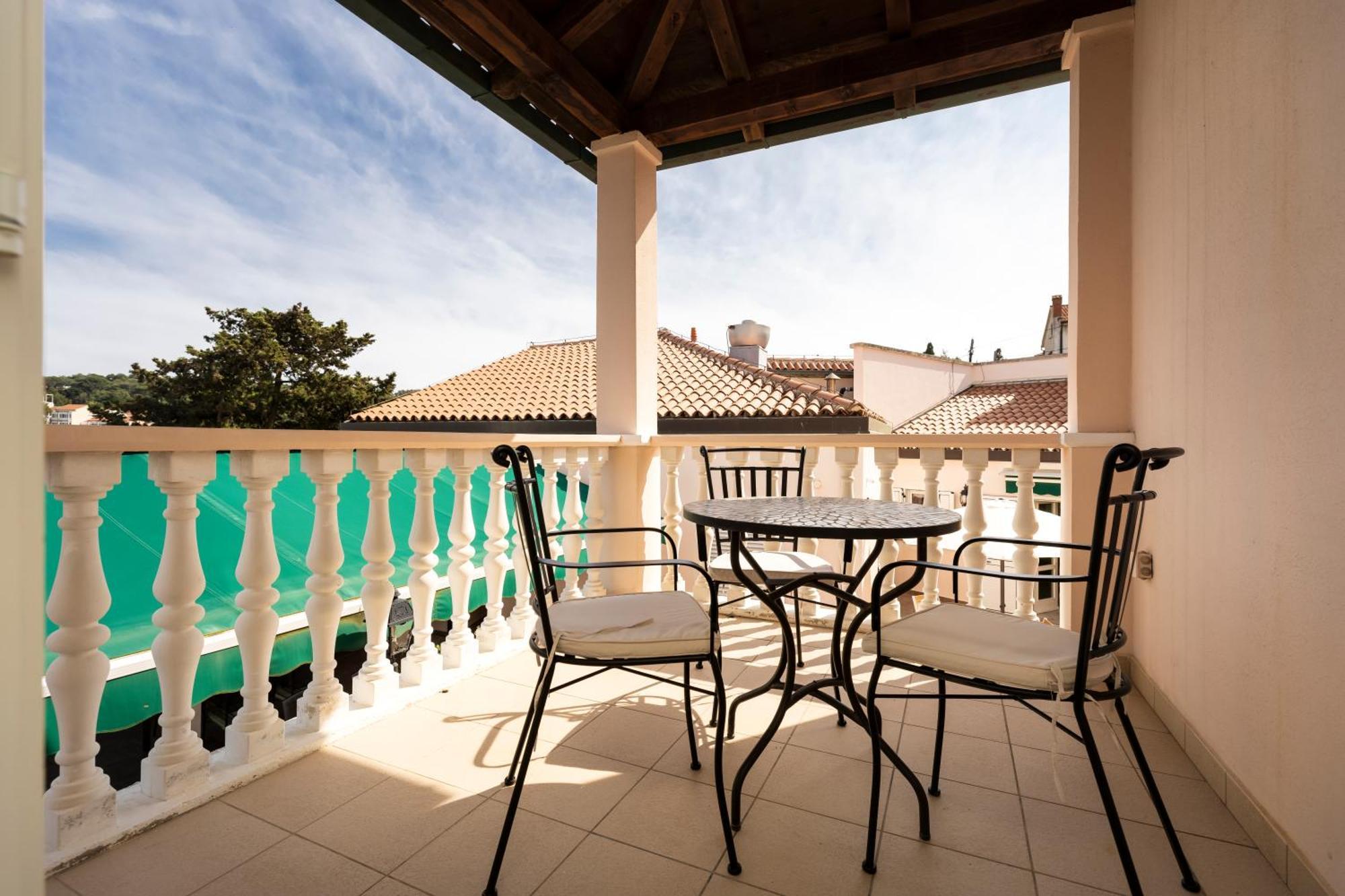 Villa Cassia Mali Lošinj Eksteriør billede